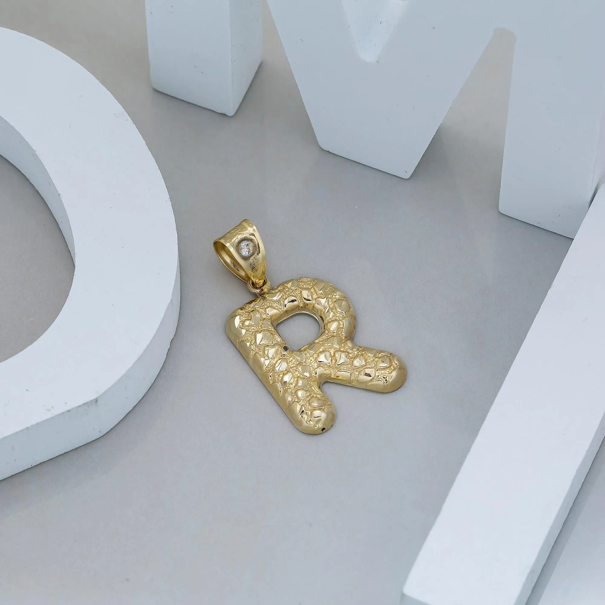 10K GOLD NUGGET INITIAL R PENDANT 2.3G