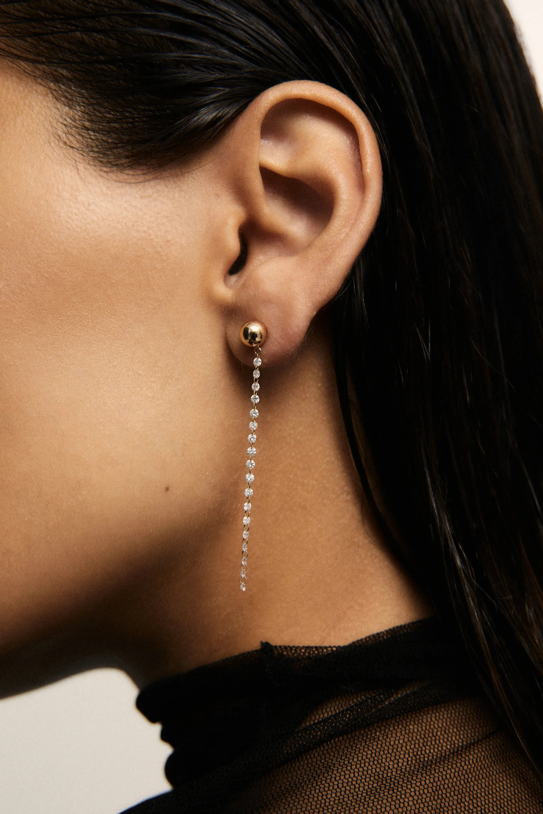 Cascade nude earrings