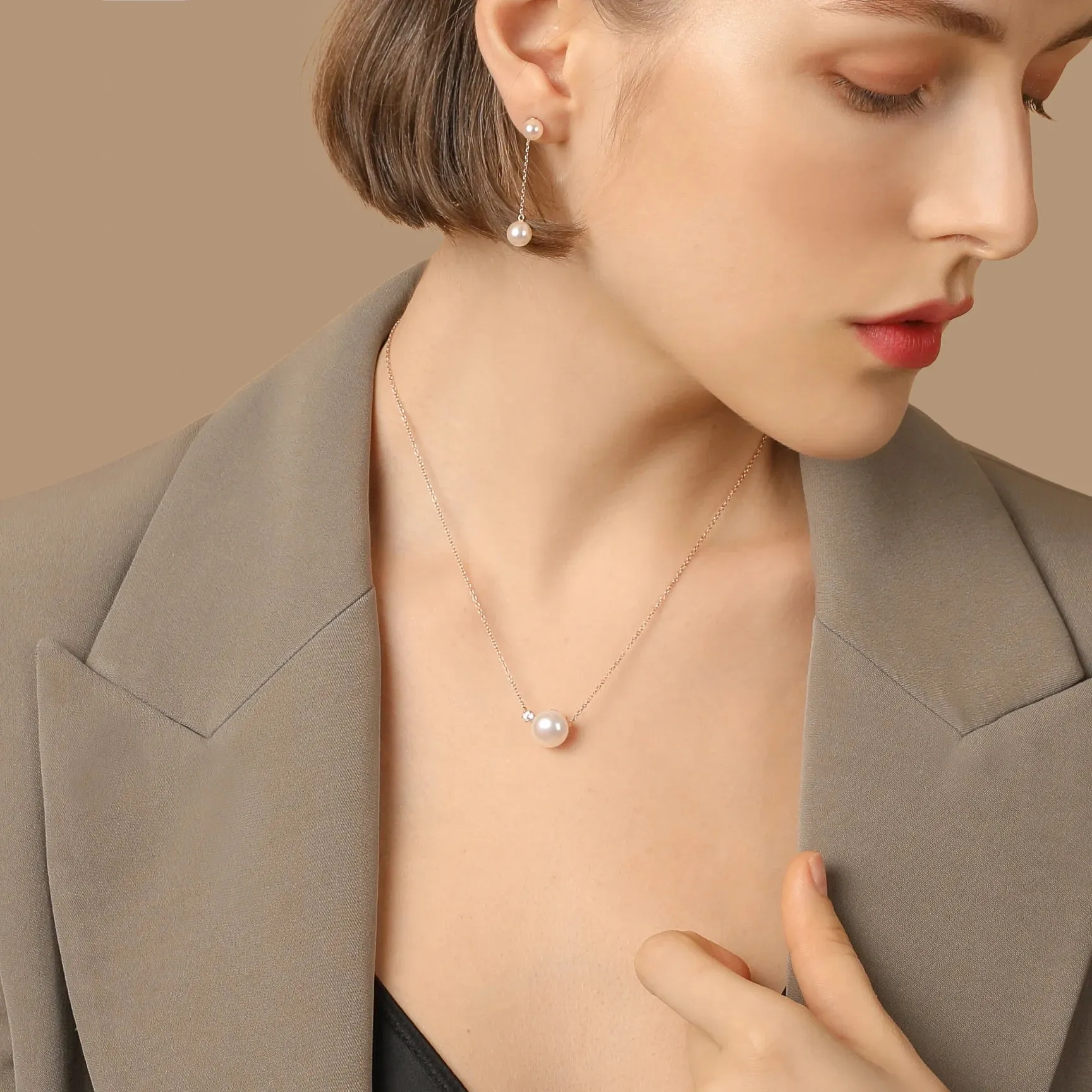Classic Two-ways Pearl Earrings
