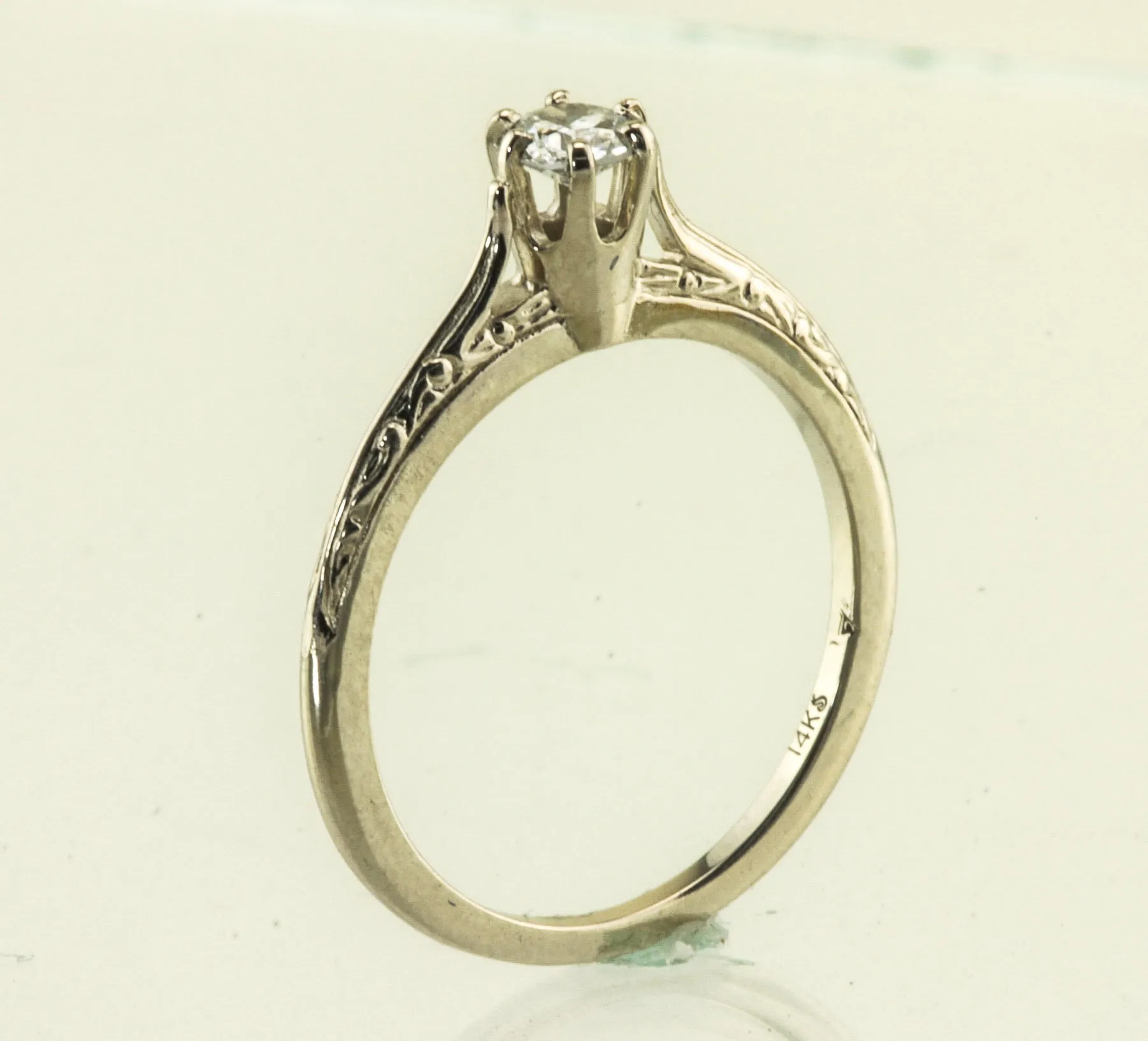 Diamond Solitaire 14kt White Gold