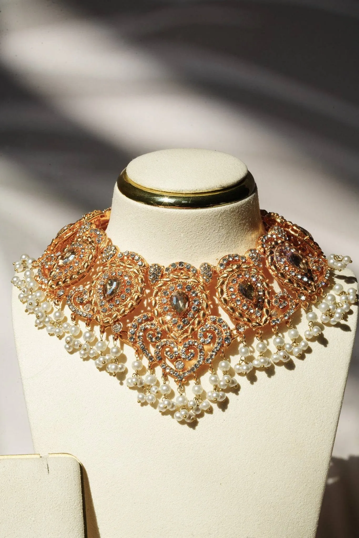 Diya - Gold & Pearl Necklace Set