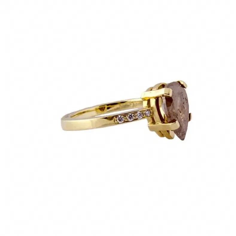 Fancy Opaque 14 kt gold diamond ring