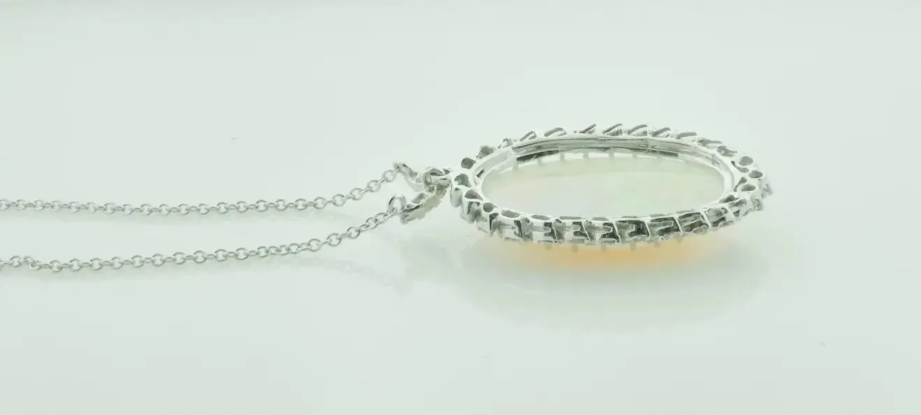 Opal and Diamond Vintage Necklace in 18k Gold Circa 1960's