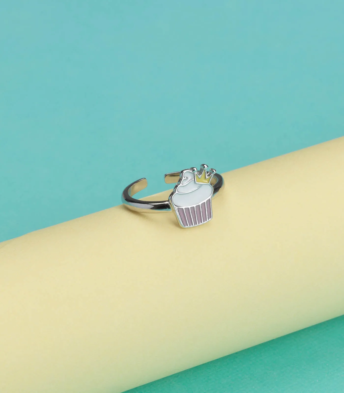 Royal Cupcake Finger Ring (Silver)