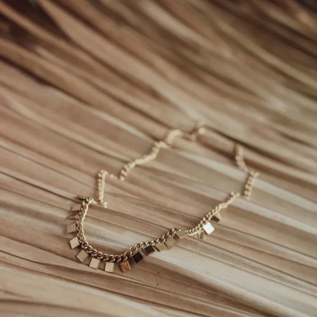 tiny squares statement necklace